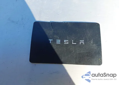 2024 Tesla Model Y Long Range Dual Motor All-Wheel Drive из США, поврежденный, VIN 7SAYGDEE7RA215514